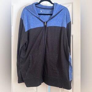 Vintage Men’s Marc Ecko hoodie!